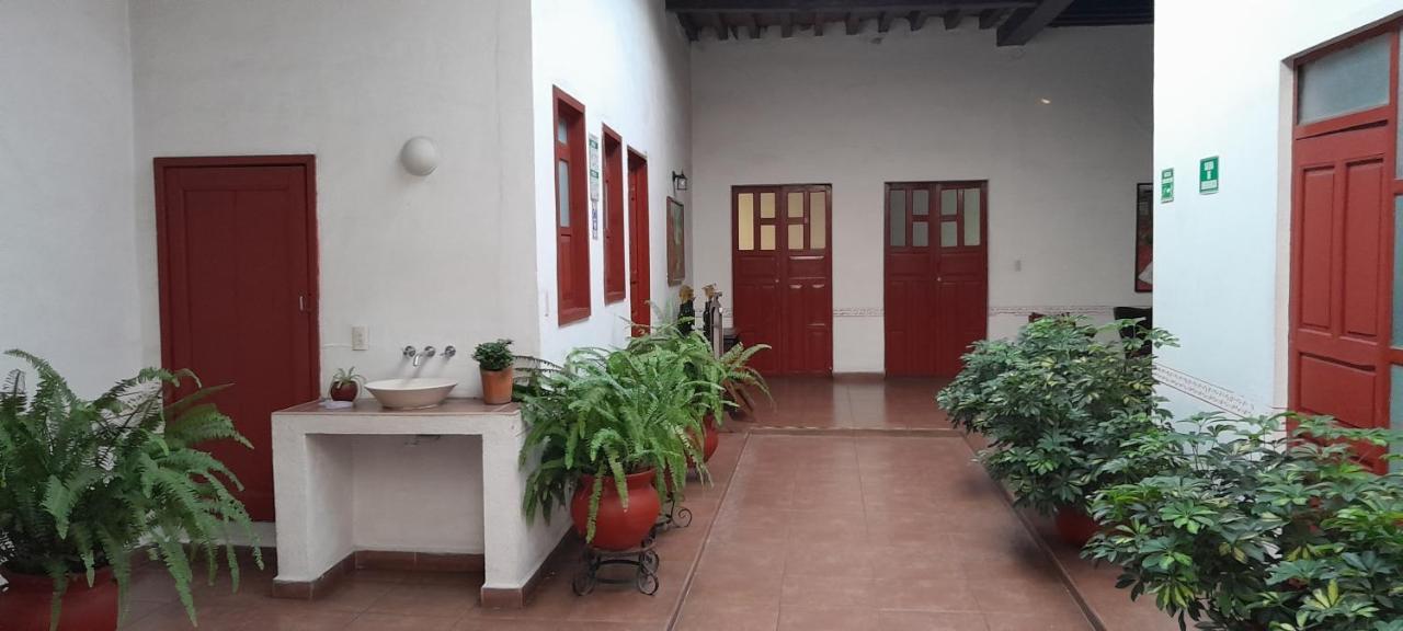 Posada De San Agustin Pátzcuaro Extérieur photo