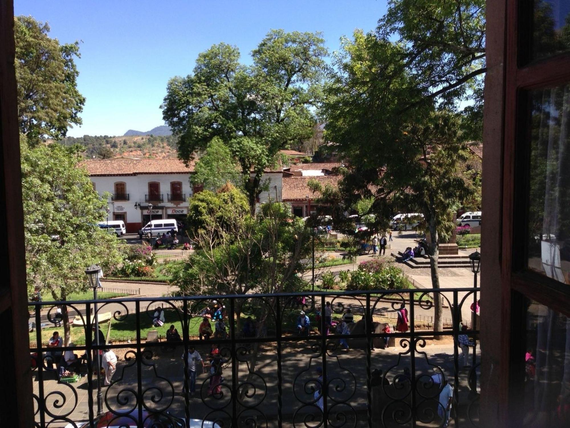 Posada De San Agustin Pátzcuaro Extérieur photo